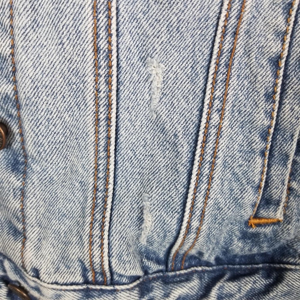 Abercrombie & Fitch Distressed Denim Jacket - Picture 4 of 9